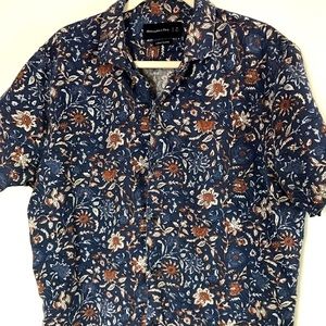 Abercrombie & Fitch mens shortsleeve button down linen blend